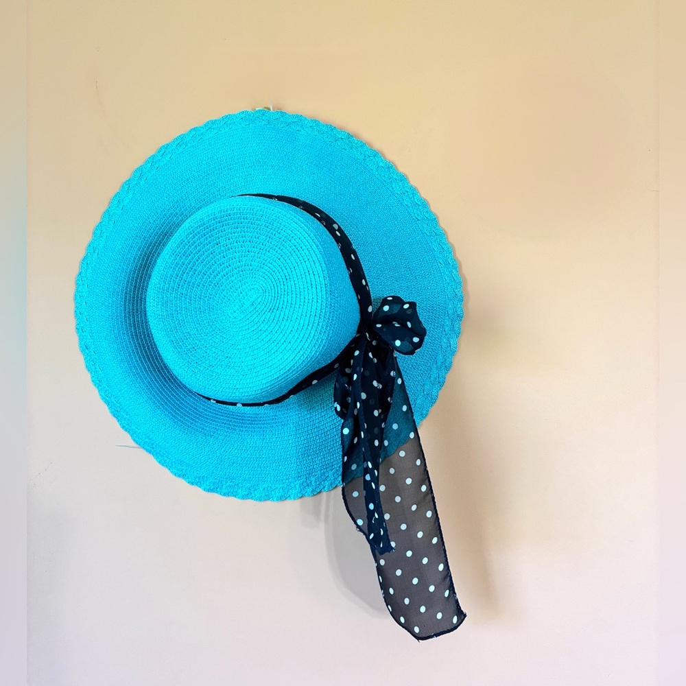 Women’s Summer Hat - Picture 6 of 10